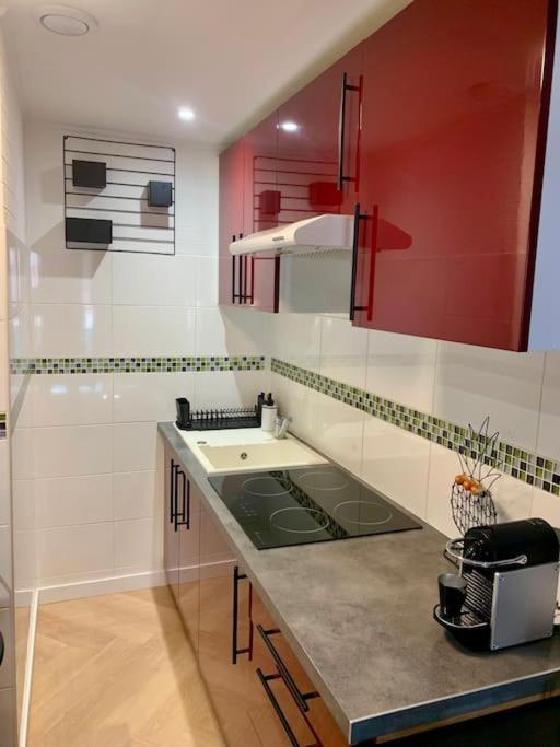 "Le Doux Mer" - Studio Royan Hyper Centre - Classe 3 Etoiles - 2 Pers - 150M Plage Экстерьер фото