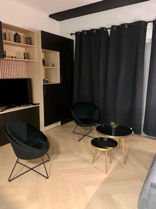 "Le Doux Mer" - Studio Royan Hyper Centre - Classe 3 Etoiles - 2 Pers - 150M Plage Экстерьер фото