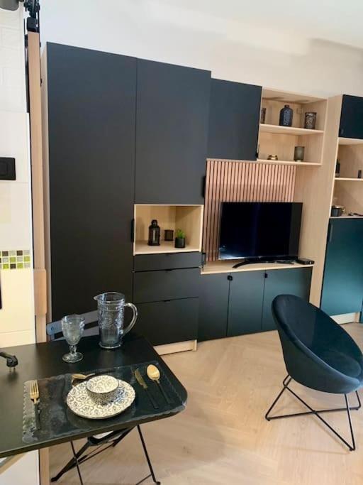 "Le Doux Mer" - Studio Royan Hyper Centre - Classe 3 Etoiles - 2 Pers - 150M Plage Экстерьер фото